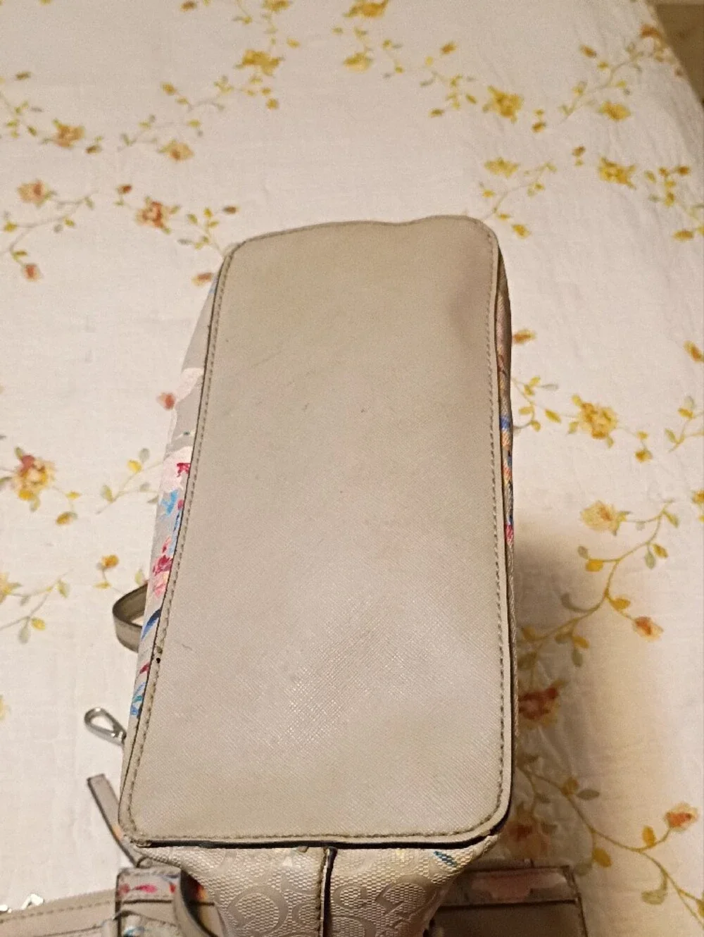 GUESS Floral Beige Tote with Matching Beige Pouch and Wallet Set